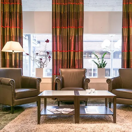 Quality Grand Hotel 4*