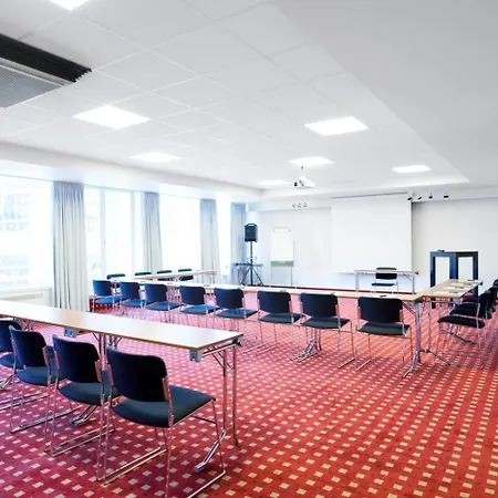 Quality Grand Hotell